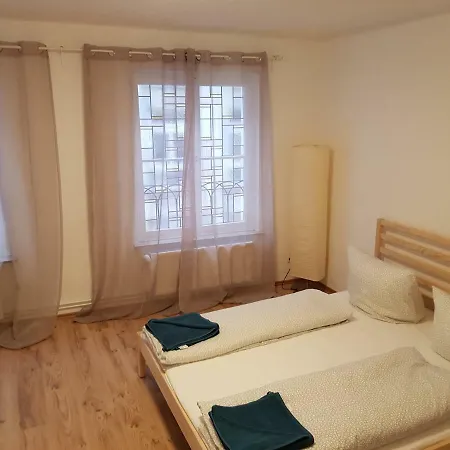 Altstadt Mehlgasse 4 Апартаменты *